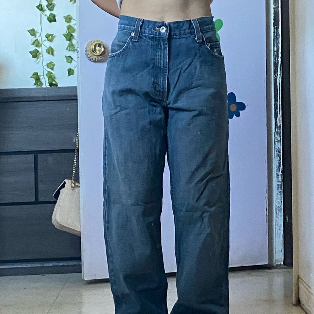 jeans